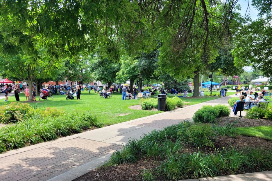 Lunch in the ParkA Libertyville Tradition MainStreet Libertyville